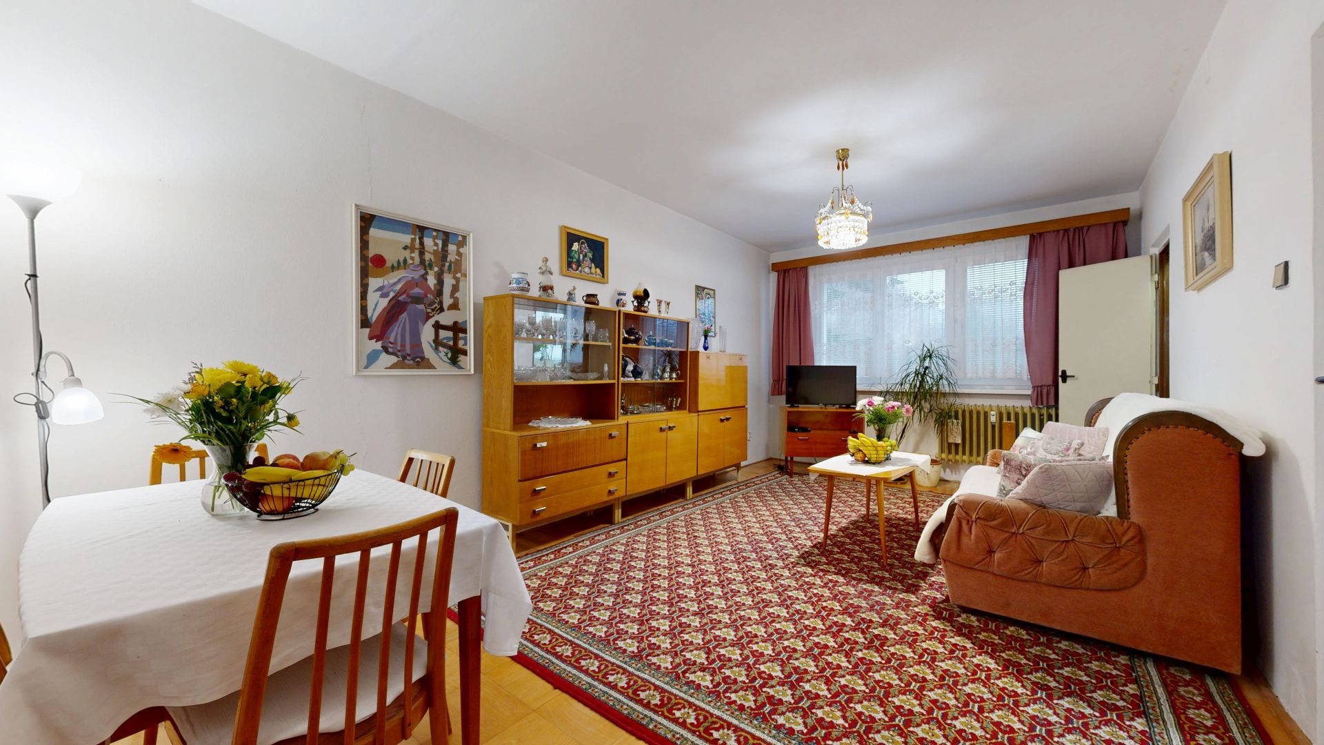 Na predaj, 4 izbový byt (82m2), PRESKLENÁ LODŽIA, pri PARKU GUDERNOVA, STRED - Trieda SNP, Košice - TERASA