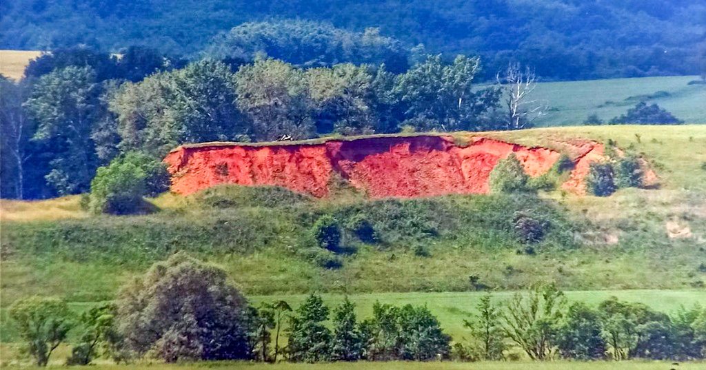 Na predaj - Ložisko pieskov a štrkov (10 ha / 3 mil. ton) Lom “STELLA SAND”, Hodejov, okr. Rimavská Sobota