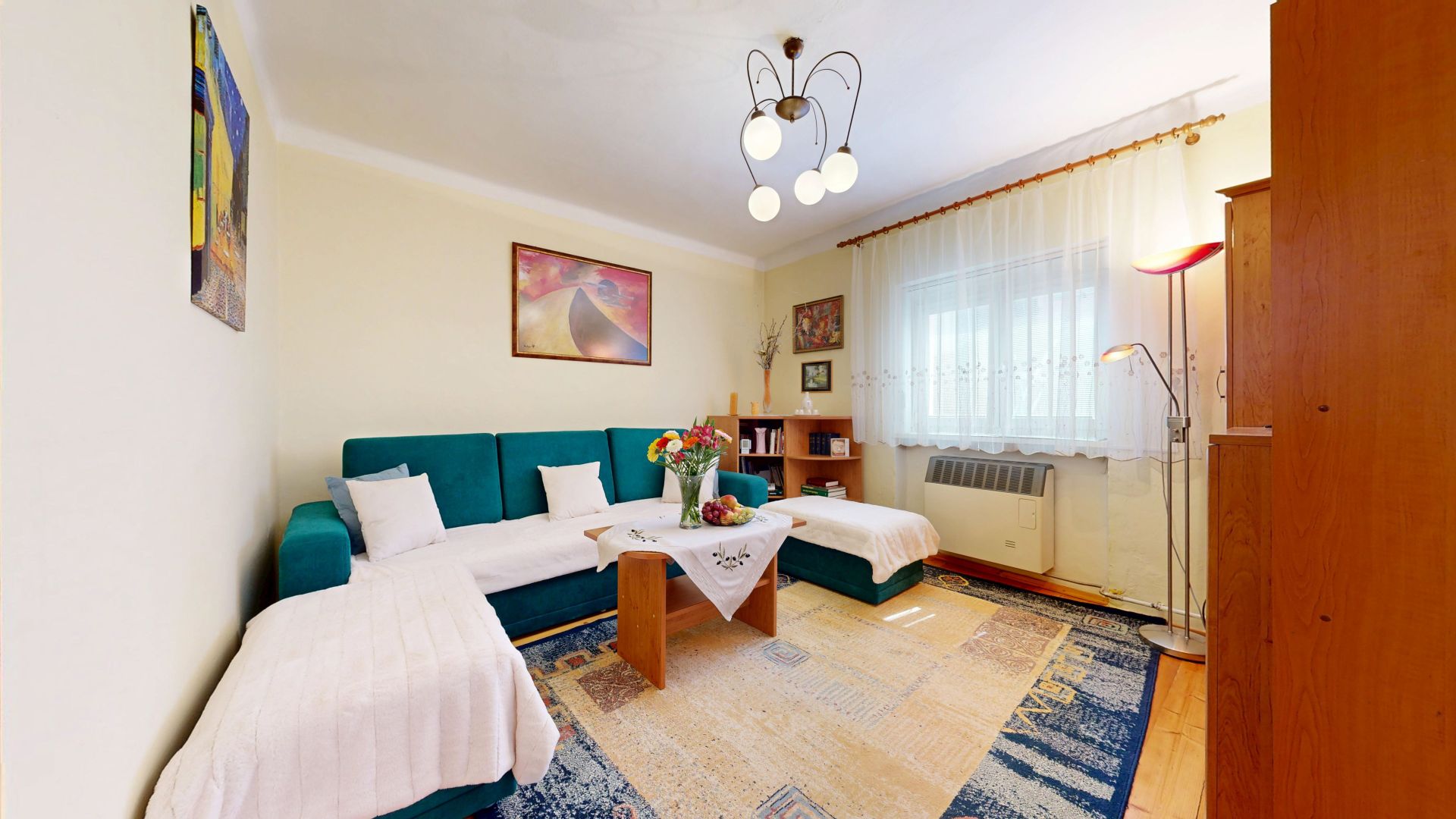 Na predaj ÚTULNÝ, ZREKONŠTRUOVANÝ a VYBAVENÝ, Rodinný dom (110m2), na 723m2 pozemku s výhľadmi, Stará cesta, Krompachy, okr. Spišská Nová Ves